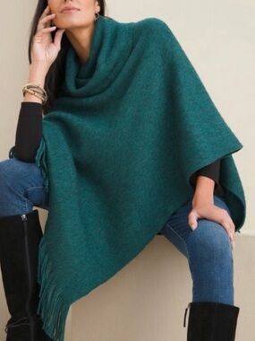 Chico's Teal Knit Fringe Poncho NWT Sz-One Size.  WNTR